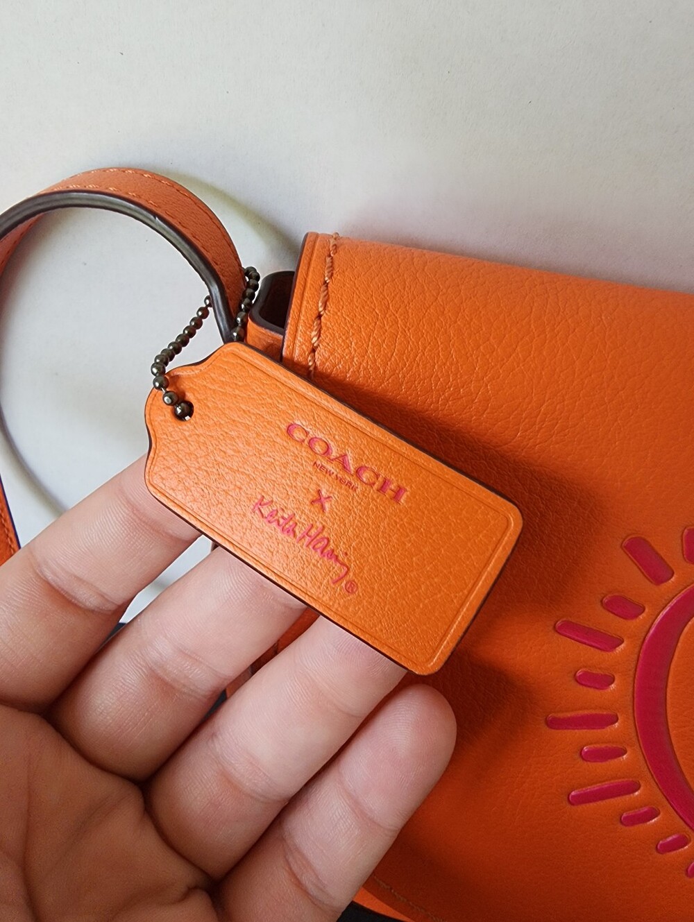 ✨️NWT✨️ Coach Keith Haring Limited Edition Hudson Crossbody, 2017, $395 MSRP - Picture 2 of 8